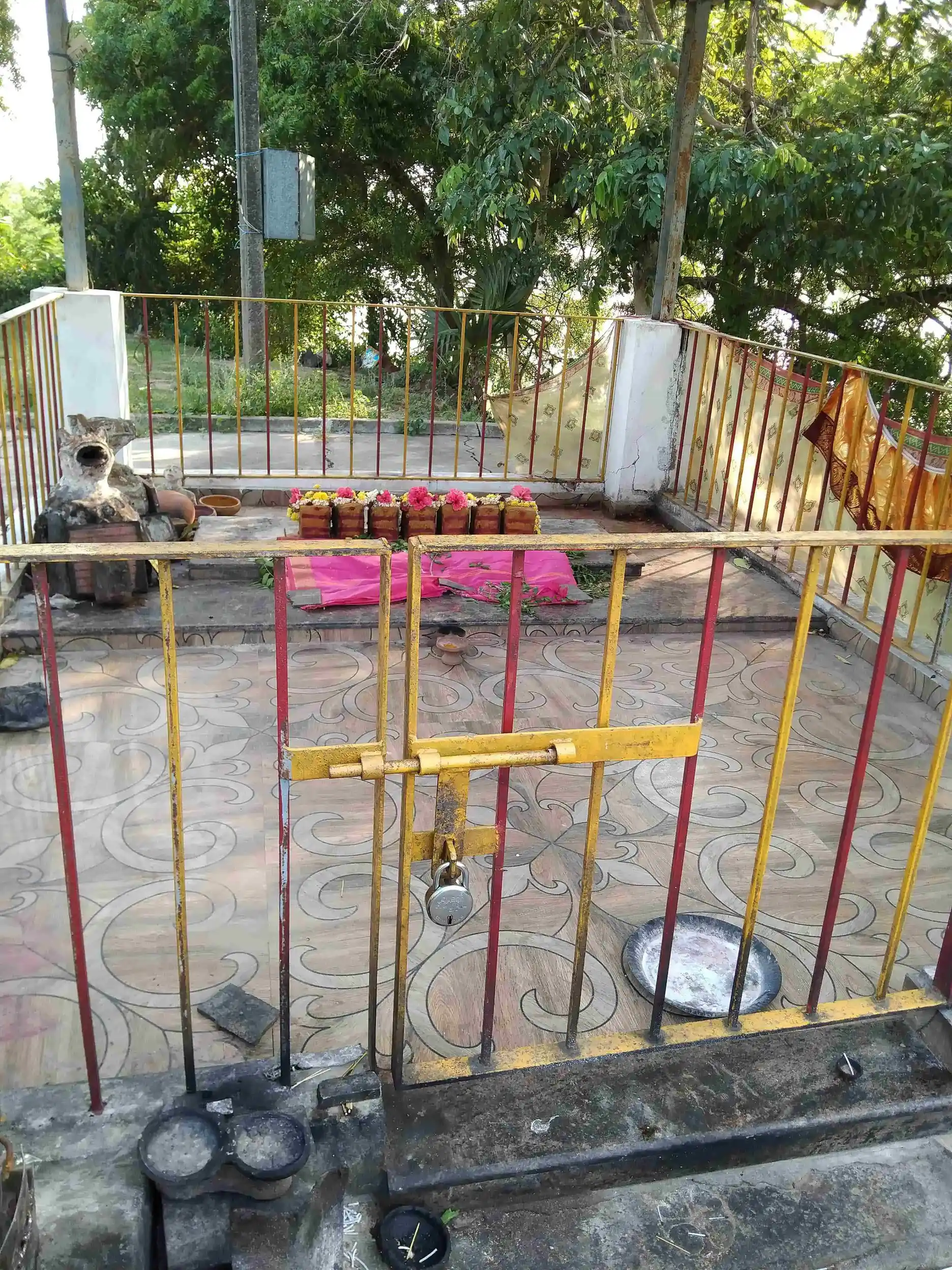 Arulmigu Pidariammantemple, Sathamangalam - 603306 அருள்மிகு பிடாரியம்மன் திருக்கோயில், Sathamangalam - 603306, Chengalpattu - Ancient Temple Architecture and History Image 2