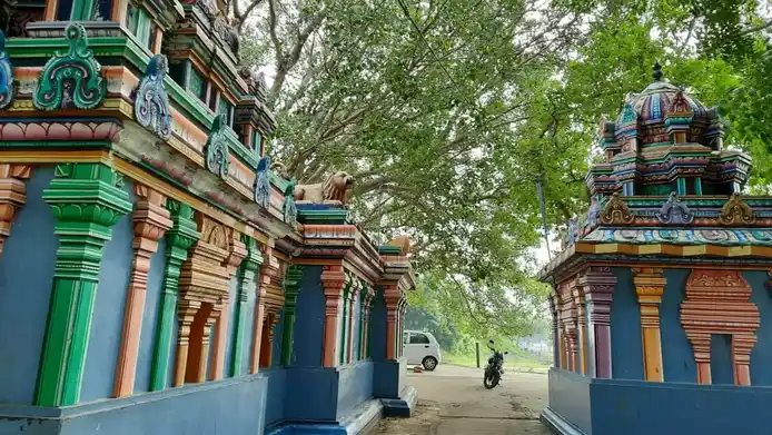 Arulmigu Pidarichellaiamman Temple, Inside The Village, Uthukottai - 602026 அருள்மிகு பிடாரி செல்லியம்மன் திருக்கோயில், Inside The Village, Uthukottai - 602026, Tiruvallur - Ancient Temple Architecture and History Image 3