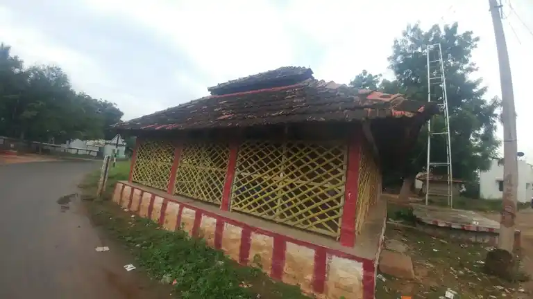 Arulmigu Pidariyamman/Mariyamman Vinayagar Temple, Ayyapatti - 625103