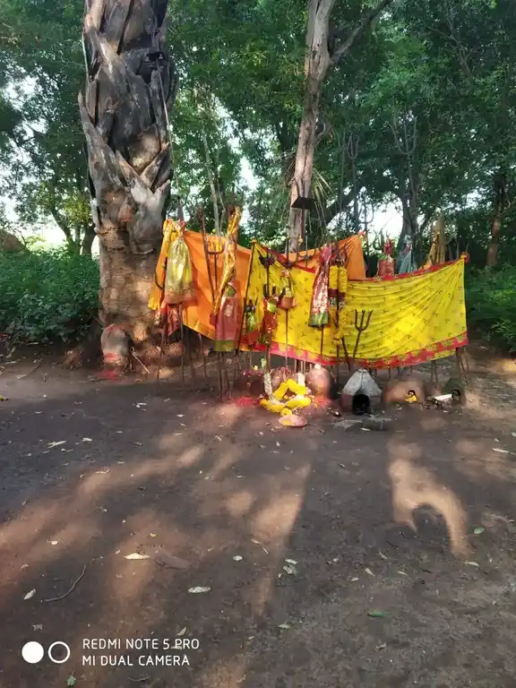 Arulmigu Pidariyamman Temple, Ellaigiramam - 606107 Arulmigu Pidariyamman Temple, Ellaigiramam - 606107, Kallakurichi - Ancient Temple Architecture and History Image 3