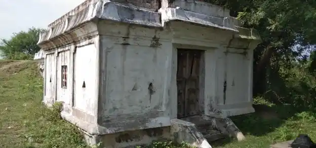 Arulmigu Pidariyamman Temple, Kurur - 606213 அருள்மிகு பிடாரியம்மன் திருக்கோயில், Kurur - 606213, Kallakurichi - Ancient Temple Architecture and History Image 2