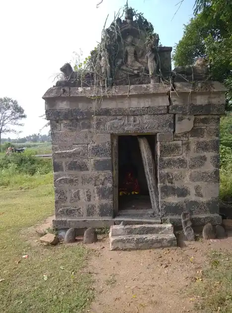 Arulmigu Pidariyamman Temple, Latchiyam - 606204 Arulmigu Pidariyamman Temple, Latchiyam - 606204, Kallakurichi - Ancient Temple Architecture and History Image 3