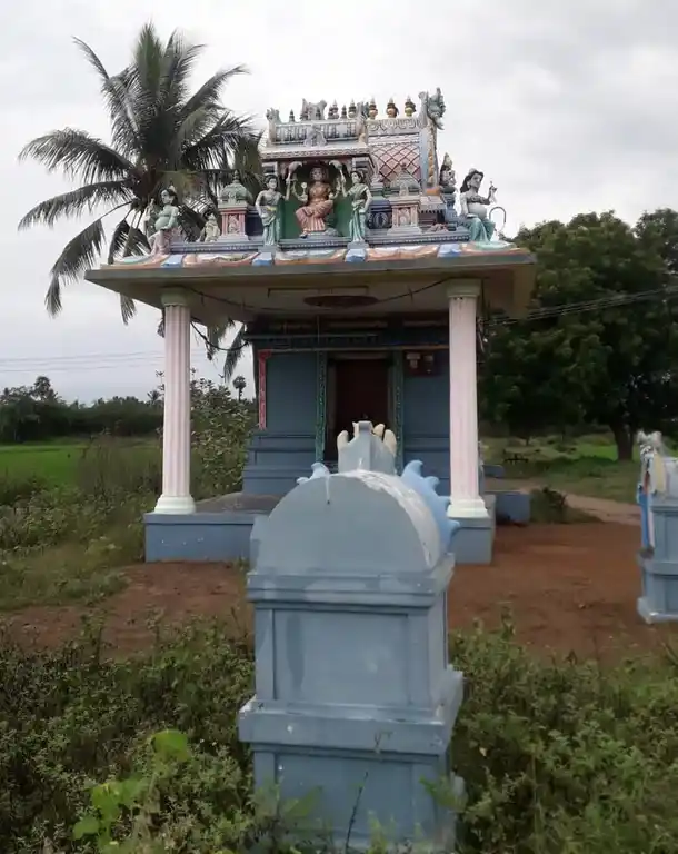 Arulmigu Pidariyamman Temple, Mullipadi - 620021 Arulmigu Pidariyamman Temple, Mullipadi - 620021, Thiruchirappalli - Ancient Temple Architecture and History Image 4