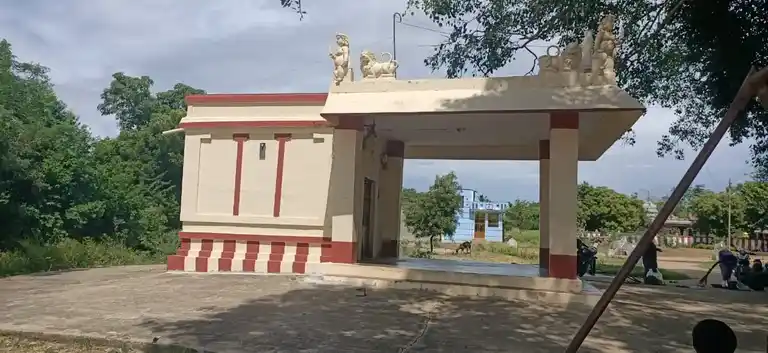Arulmigu Pidariyamman Temple, Pappanguli - 602106 அருள்மிகு பிடாரியம்மன் திருக்கோயில், Pappanguli - 602106, Kancheepuram - Ancient Temple Architecture and History Image 3