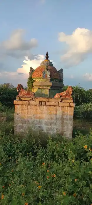 Arulmigu Pidariyamman Temple, Pilloor - 621313 அருள்மிகு பிடாரியம்மன் திருக்கோயில், Pilloor - 621313, Karur - Ancient Temple Architecture and History Image 4