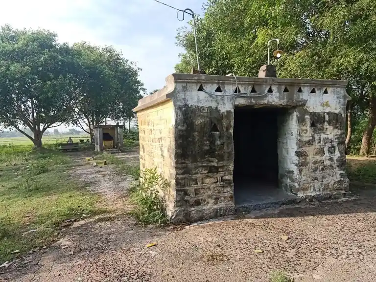 Arulmigu Pidariyamman Temple, Porur - 605202 அருள்மிகு பிடாரியம்மன் திருக்கோயில், Porur - 605202, Viluppuram - Ancient Temple Architecture and History Image 2