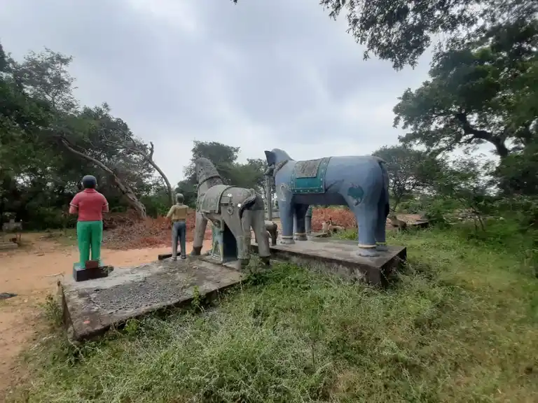 Arulmigu Pidariyamman Temple, Pulloor - 606107 அருள்மிகு பிடாரியம்மன் திருக்கோயில், Pulloor - 606107, Kallakurichi - Ancient Temple Architecture and History Image 2