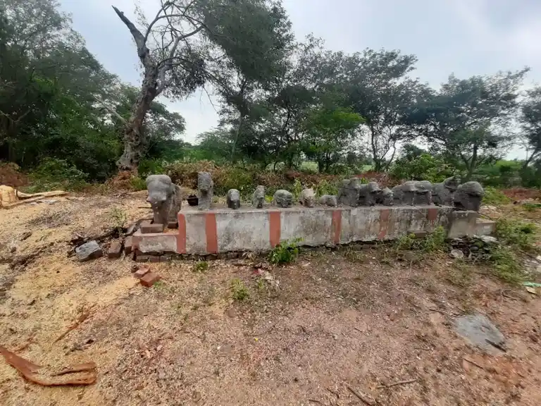 Arulmigu Pidariyamman Temple, Pulloor - 606107 அருள்மிகு பிடாரியம்மன் திருக்கோயில், Pulloor - 606107, Kallakurichi - Ancient Temple Architecture and History Image 3