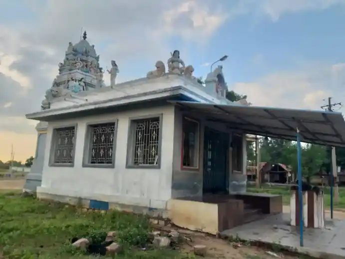 Arulmigu Pidariyamman Temple, Pulutheri - 621313 அருள்மிகு பிடாரியம்மன் திருக்கோயில், Pulutheri - 621313, Karur - Ancient Temple Architecture and History Image 3