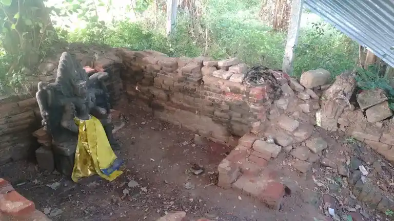 Arulmigu Pidariyamman Temple, Puthuppadaiyur - 614208 அருள்மிகு பிடாரியம்மன் திருக்கோயில், Puthuppadaiyur - 614208, Thanjavur - Ancient Temple Architecture and History Image 2