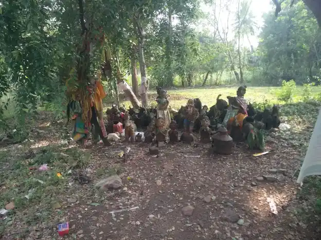 Arulmigu Pidariyamman Temple, T. Panjampatti - 624304 அருள்மிகு பிடாரியம்மன் திருக்கோயில், T. Panjampatti - 624304, Dindigul - Ancient Temple Architecture and History Image 8