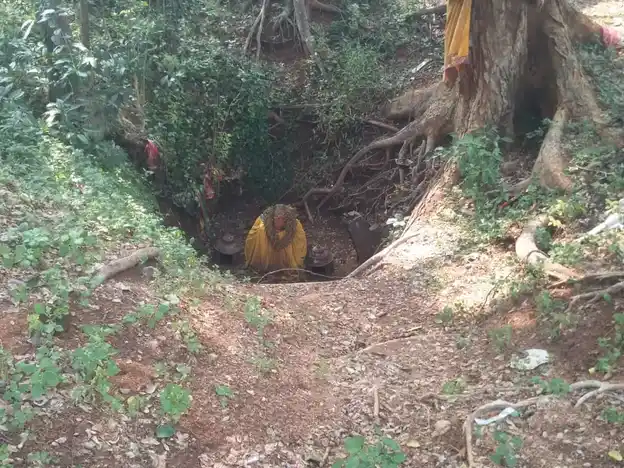 Arulmigu Pidariyamman Temple, T. Panjampatti - 624304 அருள்மிகு பிடாரியம்மன் திருக்கோயில், T. Panjampatti - 624304, Dindigul - Ancient Temple Architecture and History Image 9