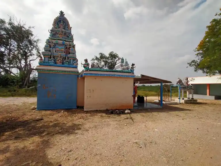 Arulmigu Pidariyamman Temple, Thangamuthupalayam - 621313 அருள்மிகு பிடாரியம்மன் திருக்கோயில், Thangamuthupalayam - 621313, Karur - Ancient Temple Architecture and History Image 3
