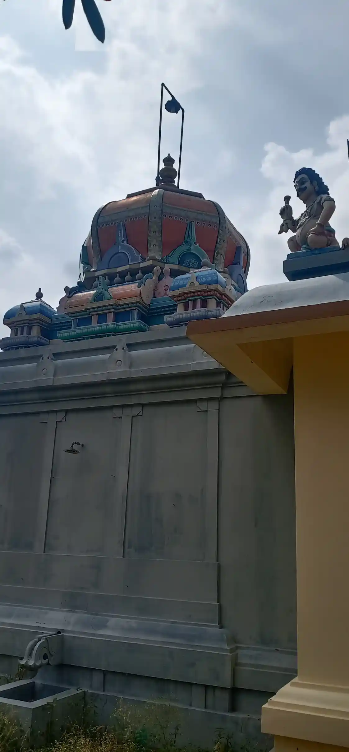 Arulmigu Pidariyamman Temple, Veriappoor - 624619 அருள்மிகு பிடாரியம்மன் திருக்கோயில், Veriappoor - 624619, Dindigul - Ancient Temple Architecture and History Image 3