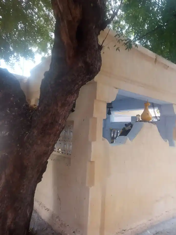 Arulmigu Pidariyamman Temple, Virathanur - 625009 பிடாரியம்மன் கோயில், Virathanur - 625009, Madurai - Ancient Temple Architecture and History Image 2