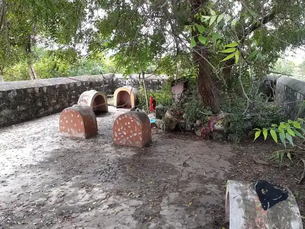 Arulmigu Pidariyar Temple, Karukudi - 621115 Arulmigu Pidariyar Temple, Karukudi - 621115, Perambalur - Ancient Temple Architecture and History Image 3