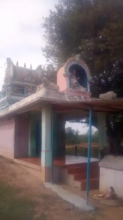 Arulmigu Pidariyar Temple, Kavanoor - 621704