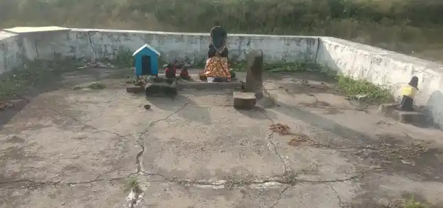 Arulmigu Pidariyar Temple, Kolakkanatham - 621106 அருள்மிகு பிடாரியார் திருக்கோயில், Kolakkanatham, Kolakkanatham - 621106, Perambalur - Ancient Temple Architecture and History Image 3