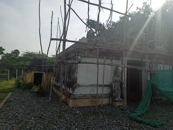 Arulmigu Pidariyar Temple, Kuruvallapparkoil, Ariyalur - 621901 Arulmigu Pidariyar Temple, Kuruvallapparkoil, Ariyalur - 621901, Ariyalur - Ancient Temple Architecture and History Image 7