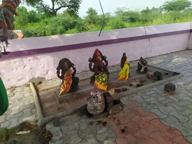 Arulmigu Pidariyar Temple, Peelvadi - 621708 Arulmigu Pidariyar Temple, Peelvadi - 621708, Perambalur - Ancient Temple Architecture and History Image 2