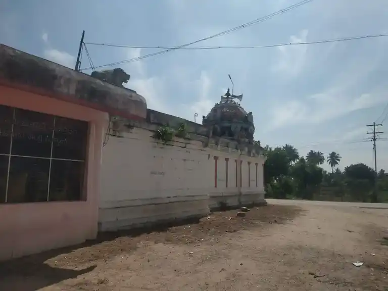 Arulmigu Pidariyar Temple, Puthu Vettakudi - 621716 Temple