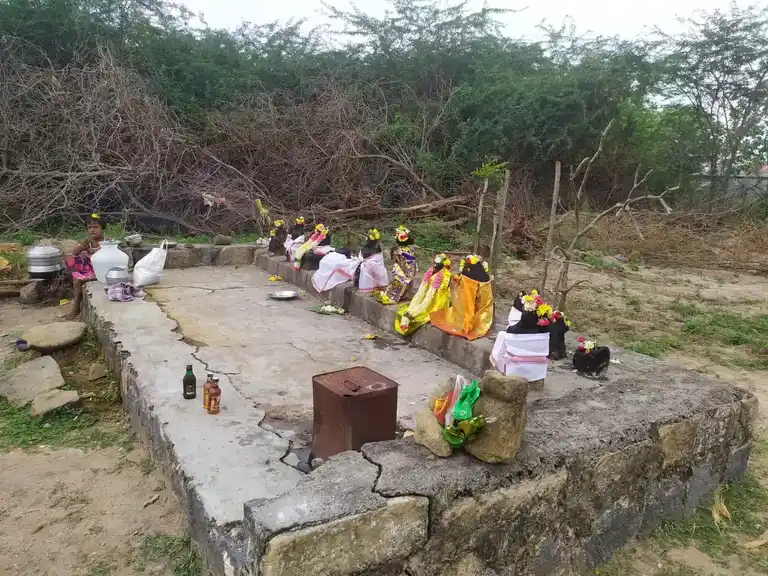 Arulmigu Pidariyar Temple, Silakudi - 621653 Arulmigu Pidariyar Temple, Silakudi - 621653, Perambalur - Ancient Temple Architecture and History Image 3