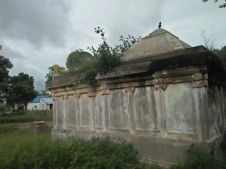 Arulmigu Pidariyar Temple, Thalavai - 621730 Arulmigu Pidariyar Temple,  - 621730, Ariyalur - Ancient Temple Architecture and History Image 2