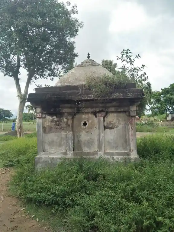 Arulmigu Pidariyar Temple, Thalavai - 621730 Arulmigu Pidariyar Temple,  - 621730, Ariyalur - Ancient Temple Architecture and History Image 3