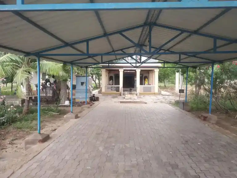 Arulmigu Pidariyar Temple, Thenur - 621114 அருள்மிகு பிடாரியார்,அய்யனார் திருக்கோயில், தேனூர், தேனூர் - 621114, Perambalur - Ancient Temple Architecture and History Image 3