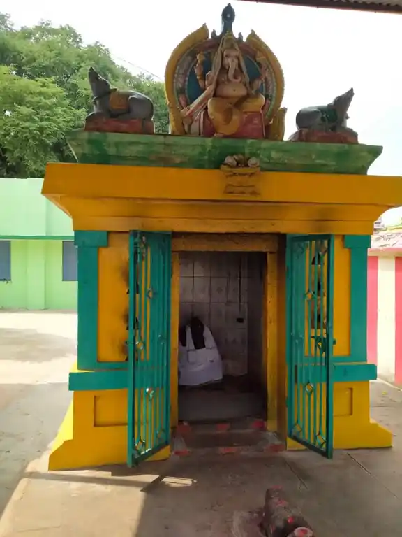 Arulmigu Pidiari Amman Pillaiyar Temple, Thoarapadi - 606704 அருள்மிகு பிடாரி அம்மன் திருக்கோயில், Thoarapadi - 606704, Tiruvannamalai - Ancient Temple Architecture and History Image 4
