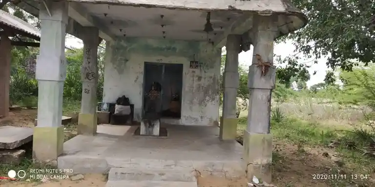 Arulmigu Pilaikatha Ayyanar Temple, Puthakudi - 621305