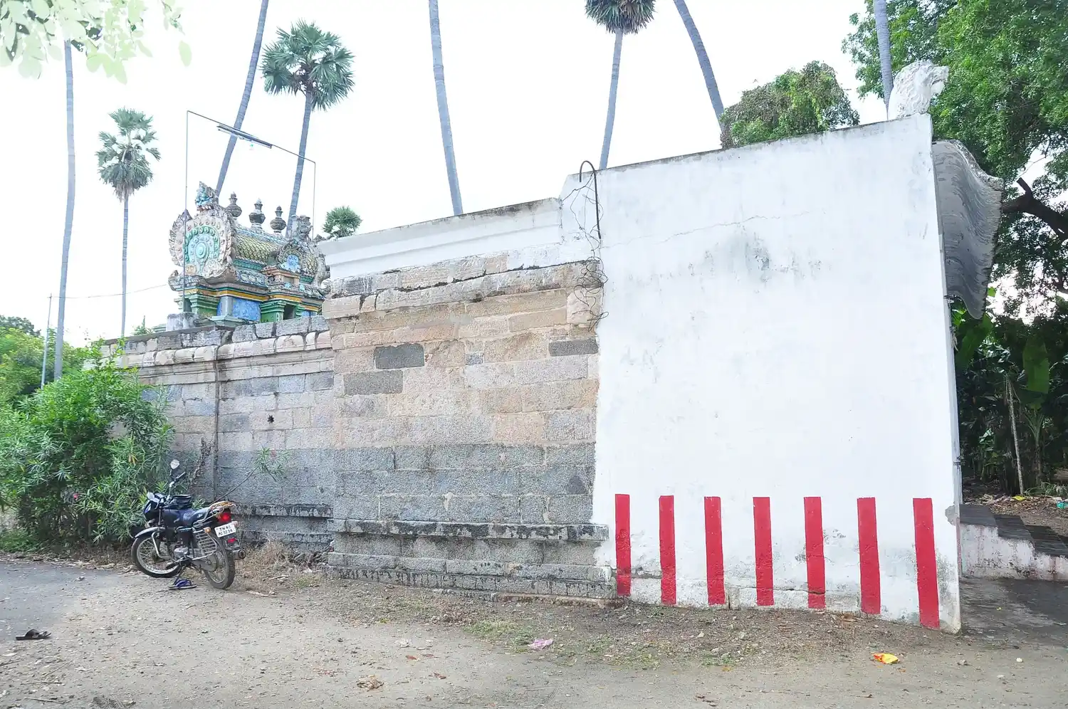 Arulmigu Pilaiyalamman Temple, Azhagiyamanavalam - 621005 அருள்மிகு பிள்ளையாளம்மன் திருக்கோயில், அழகியமணவாளம் - 621005, Thiruchirappalli - Ancient Temple Architecture and History Image 2