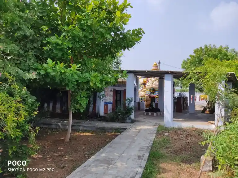 Arulmigu Pilavadi Sastha Temple, Village East Side, Yehambarapuram - 627416 அருள்மிகு பிலாவடி சாஸ்தா திருக்கோயில், Village East Side, Yehambarapuram - 627416, Tirunelveli - Ancient Temple Architecture and History Image 6