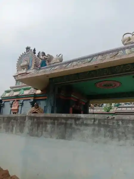 Arulmigu Pilavadiyamman Temple, Monnaiyanpettai - 605014 அருள்மிகு பிலவாடியம்மன் திருக்கோயில், Monnaiyanpettai - 605014, Viluppuram - Ancient Temple Architecture and History Image 2