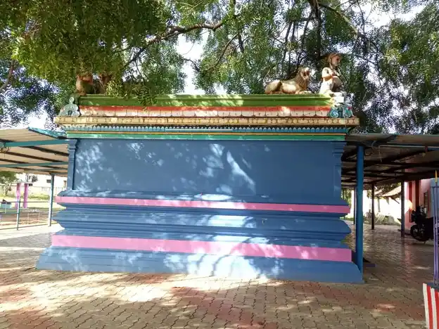 Arulmigu Pillaivayal Kaliamman Temple, Paiyur - 630560 அருள்மிகு பையூர் பிள்ளைவயல் காளியம்மன் திருக்கோயில், Paiyur - 630560, Sivagangai - Ancient Temple Architecture and History Image 2