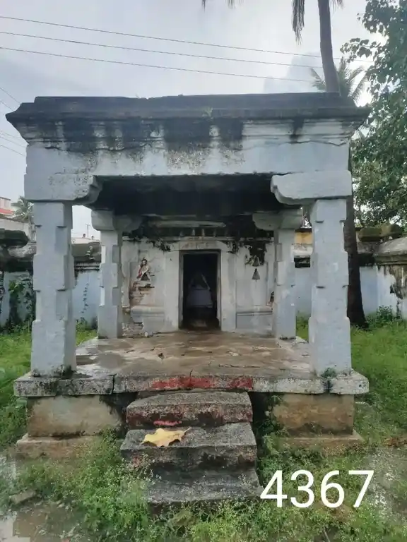 Arulmigu Pillaiyaar Temple, Lakkinayakanpatti - 635602 அருள்மிகு பிள்ளையார் கோயில், லக்கினாயக்கன்பட்டி - 635602, Thirupathur - Ancient Temple Architecture and History Image 2
