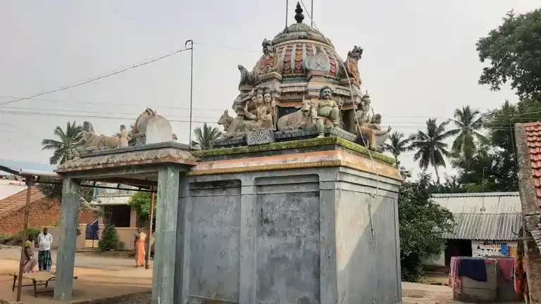 Arulmigu Pillaiyaar Temple, Vellaiyampattu - 605201 அருள்மிகு பிள்ளையார் திருக்கோயில், Vellaiyampattu - 605201, Viluppuram - Ancient Temple Architecture and History Image 2