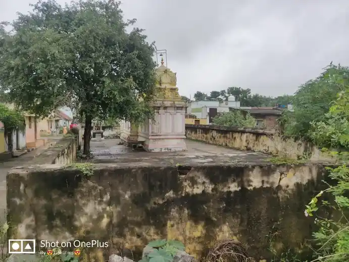 Arulmigu Pillaiyar Ammachar Etc Temple, Rayampettai - 601604 அருள்மிகு விநாயகர், சமுண்டீஸ்வ`ரி திருக்கோயில், Rayampettai - 601604, Tiruvannamalai - Ancient Temple Architecture and History Image 3