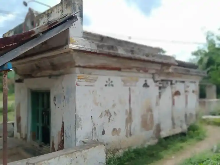 Arulmigu Pillaiyar Ammachar Vagaiyara Temple, Utchimalaikuppam - 606704 அருள்மிகு பிள்ளையார் அம்மச்சார் திருக்கோயில், Utchimalaikuppam - 606704, Tiruvannamalai - Ancient Temple Architecture and History Image 2