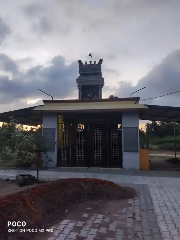 Arulmigu Pillaiyar Angalamman Chellyamman Aayiamman Veerabathirar Temple, Thirupanangadu - 604410