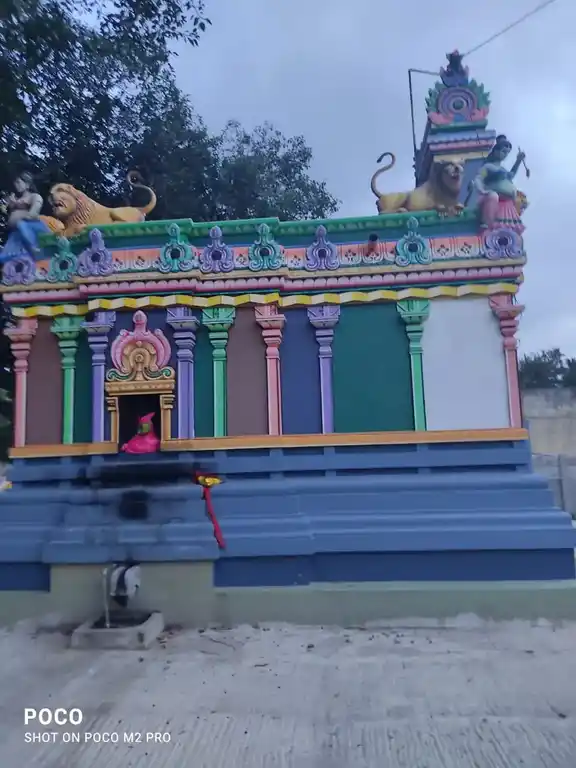 Arulmigu Pillaiyar Angalamman Chellyamman Aayiamman Veerabathirar Temple, Thirupanangadu - 604410 அருள்மிகு பிள்ளையார், அங்காளம்மன், செல்லியம்மன், ஆயியம்மன், வீரபத்திரசுவாமி திருக்கோயில், Thirupanangadu - 604410, Tiruvannamalai - Ancient Temple Architecture and History Image 4