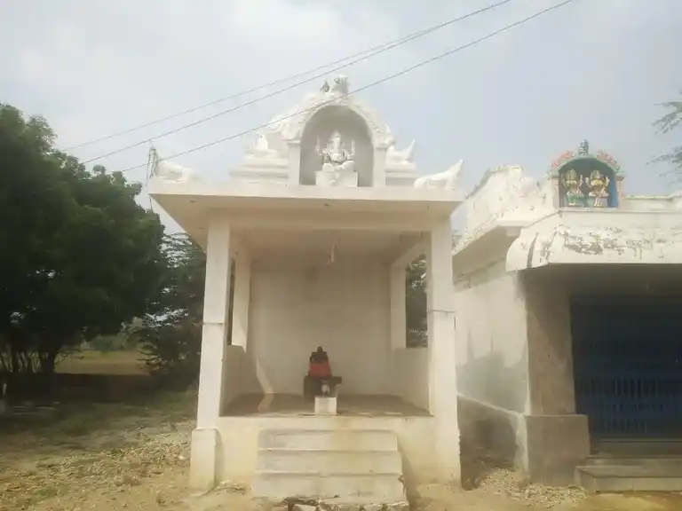 Arulmigu Pillaiyar Angalamman Temple, Kovilpatty - 621305 அருள்மிகு பிள்ளையார் , அங்காளம்மன் திருக்கோயில், Kovilpatty - 621305, Karur - Ancient Temple Architecture and History Image 2