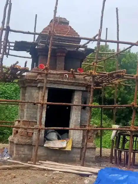 Arulmigu Pillaiyar, Drowpathiyamman Temple, Saalavanur - 605202 அருள்மிகு பிள்ளையார், திரௌபதியம்மன் திருக்கோயில், Saalavanur - 605202, Viluppuram - Ancient Temple Architecture and History Image 4