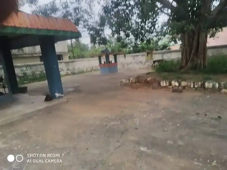 Arulmigu Pillaiyar Mariamman Temple, Nariapattu - 606753 அருள்மிகு பிள்ளையார் முத்தாலம்மன், அய்யனார் மாரியம்மன் மற்றும் ராமர்பஜனை திருக்கோயில், Nariapattu - 606753, Tiruvannamalai - Ancient Temple Architecture and History Image 2