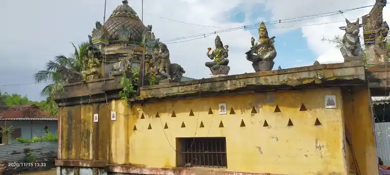 Arulmigu Pillaiyar Mariamman Vagaiyara Temple, Thundamanoor - 606707 அருள்மிகு பிள்ளையார், மாரியம்மன் வகையறா திருக்கோயில், Thundamanoor - 606707, Tiruvannamalai - Ancient Temple Architecture and History Image 7