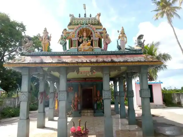 Arulmigu Pillaiyar Murugar Temple, Rayandapuram - 606707 அருள்மிகு பிள்ளையார் முருகர் திருக்கோயில், Rayandapuram - 606707, Tiruvannamalai - Ancient Temple Architecture and History Image 3
