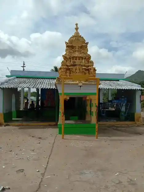 Arulmigu Pillaiyar Subramaniaswamy Temple, Echampatty, Malliyakkari - 636107 அருள்மிகு பிள்ளையார் , சுப்ரமணியசுவாமி திருக்கோயில், Echampatty, Malliyakkari - 636107, Salem - Ancient Temple Architecture and History Image 2