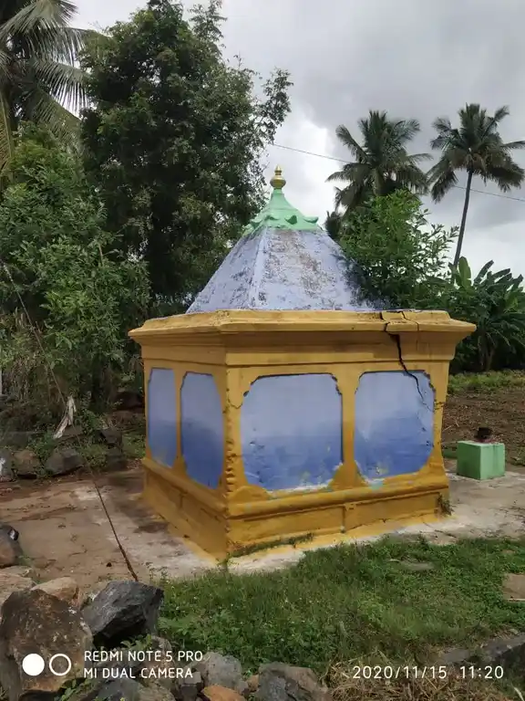 Arulmigu Pillaiyar Subramaniaswamy Temple, Echampatty, Malliyakkari - 636107 அருள்மிகு பிள்ளையார் , சுப்ரமணியசுவாமி திருக்கோயில், Echampatty, Malliyakkari - 636107, Salem - Ancient Temple Architecture and History Image 6