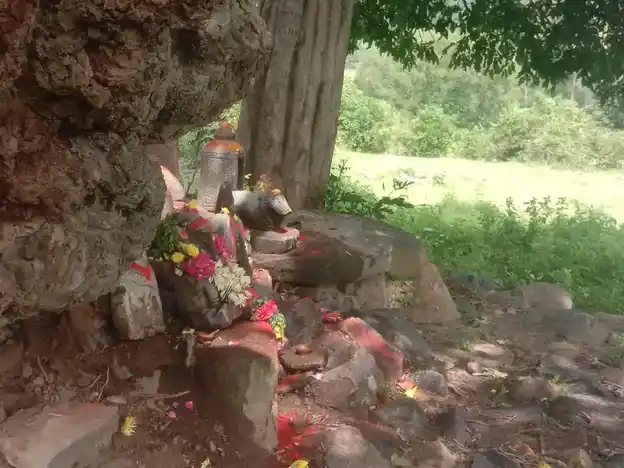 Arulmigu Pillaiyar Temple, Aalanur - 606401 அருள்மிகு பிள்ளையார் திருக்கோயில், Aalanur - 606401, Kallakurichi - Ancient Temple Architecture and History Image 3