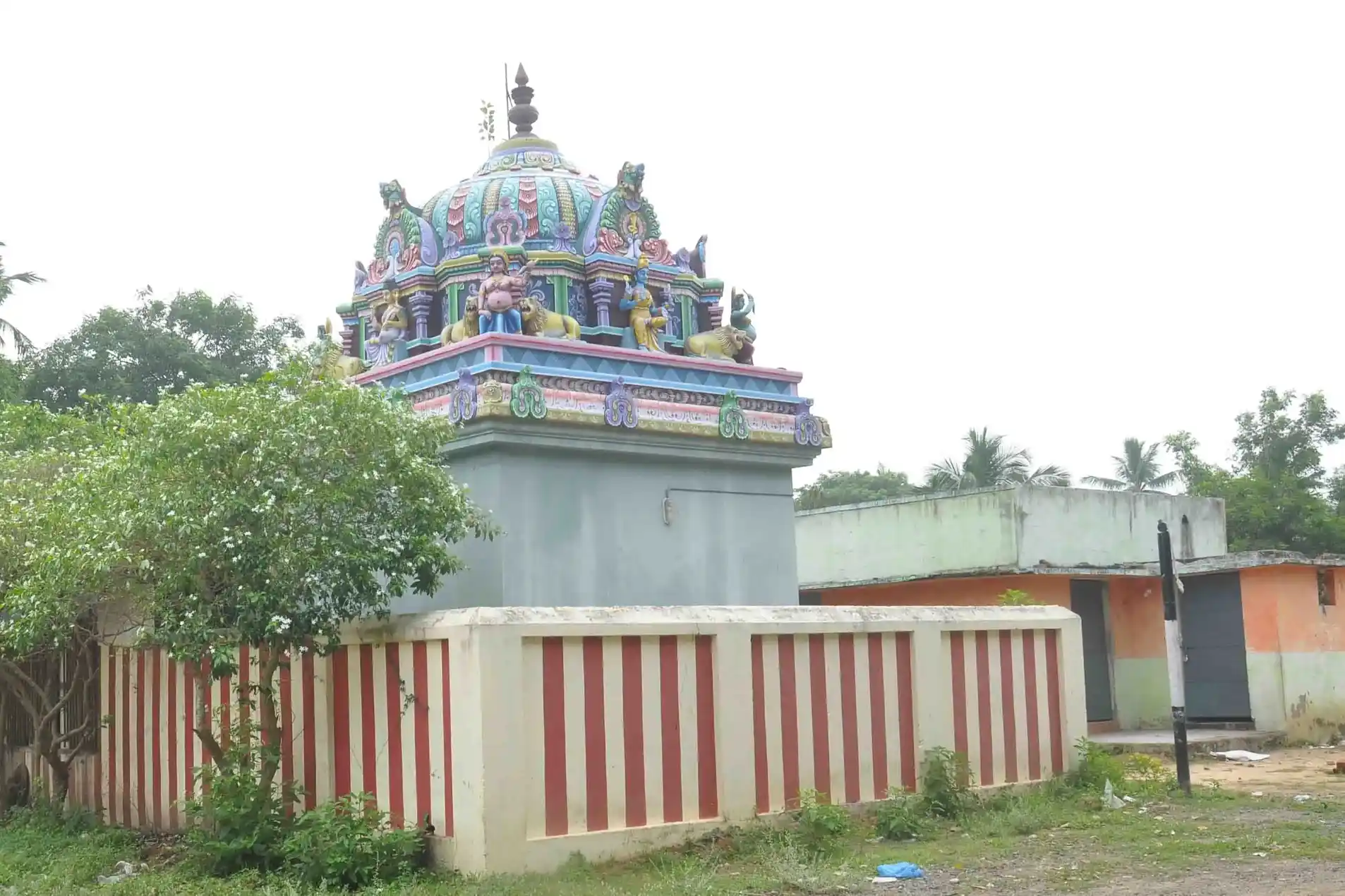 Arulmigu Pillaiyar Temple, Ezhumagalur - 609805 அருள்மிகு பிள்ளையார் திருக்கோயில், Ezhumagalur - 609805, Mayiladuthurai - Ancient Temple Architecture and History Image 3